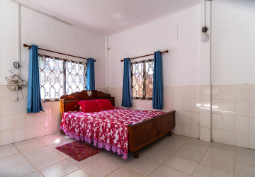 3 Bedroom House For Rent - Sala Kamreuk, Siem Reap thumbnail