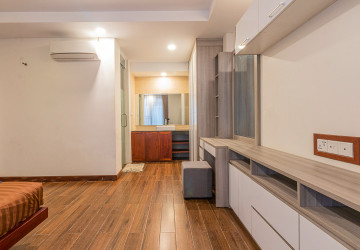 1 Bedroom Apartment For Rent - Svay Dangkum, Siem Reap thumbnail