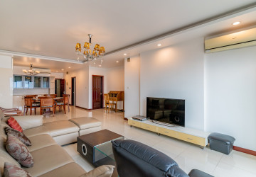 2 Bedroom Condo For Rent - Rose Condo, Tonle Bassac, Phnom Penh thumbnail