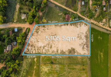 5,305 Sqm Land For Sale - Sangkat Sambuor, Siem Reap thumbnail