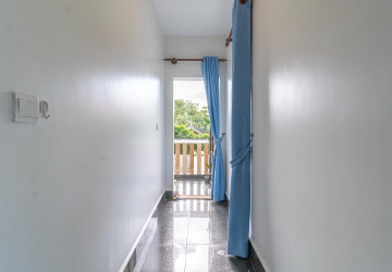 1 Bedroom Apartment For Rent - Sala Kamreuk, Siem Reap thumbnail