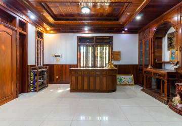 9 Bedroom Guesthouse For Rent - Slor Kram, Siem Reap thumbnail