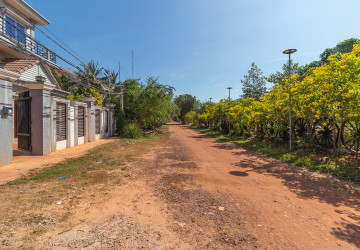 7 Bedroom House For Rent - Chreav, Siem Reap thumbnail