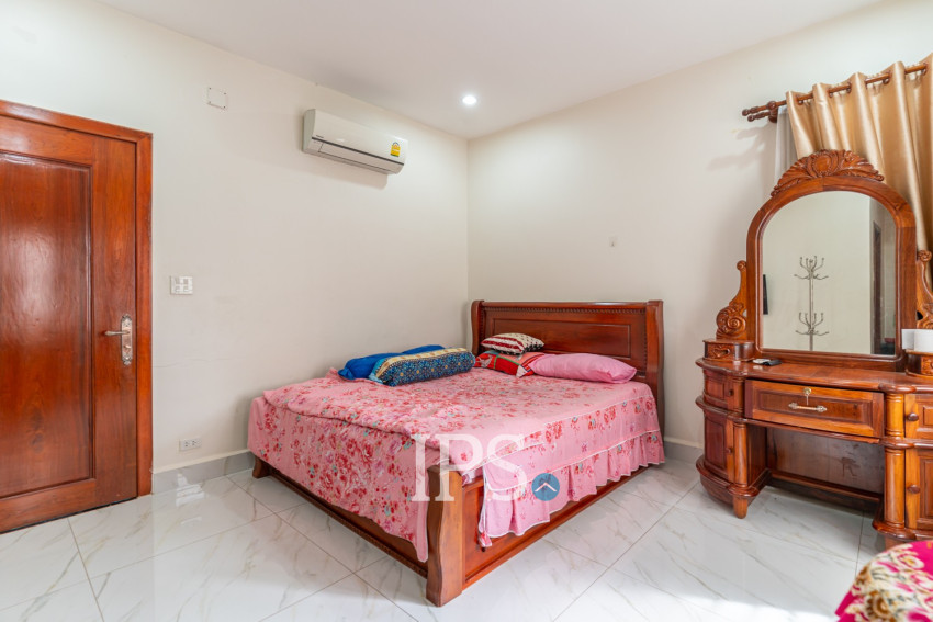 4 Bedroom Villa For Rent - Borey Hi Tech Luxury, Chbar Ampov, Phnom Penh