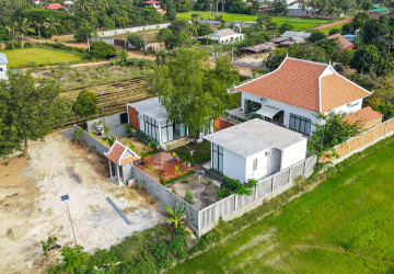 3 Bedroom Villa For Sale - Sangkat Siem Reap, Siem Reap thumbnail