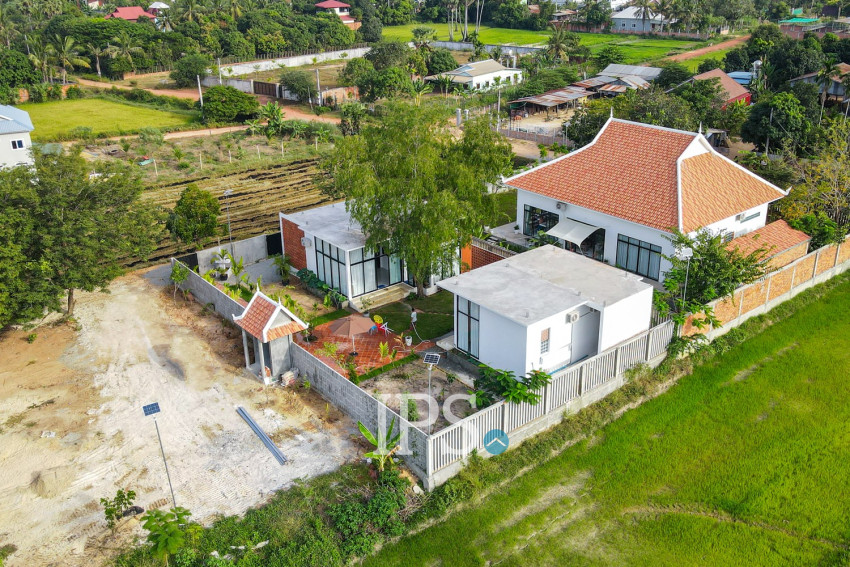 3 Bedroom Villa For Sale - Sangkat Siem Reap, Siem Reap