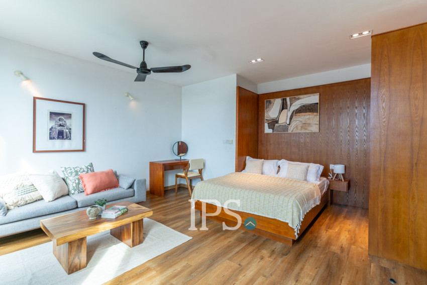 3 Bedroom Serviced Apartment For Rent - Teuk Thla, Phnom Penh