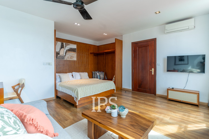 3 Bedroom Serviced Apartment For Rent - Teuk Thla, Phnom Penh