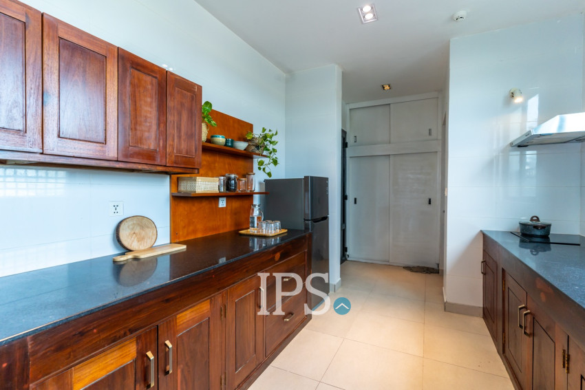 3 Bedroom Serviced Apartment For Rent - Teuk Thla, Phnom Penh