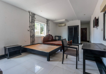 28 Bedroom Hotel For Rent - Svay Dangkum, Siem Reap thumbnail