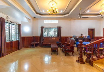 5 Bedroom House For Rent - Kouk Chak, Siem Reap thumbnail