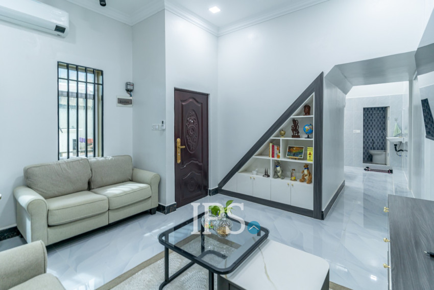 1 Bedroom Apartment For Rent - Tuek Thla, Phnom Penh