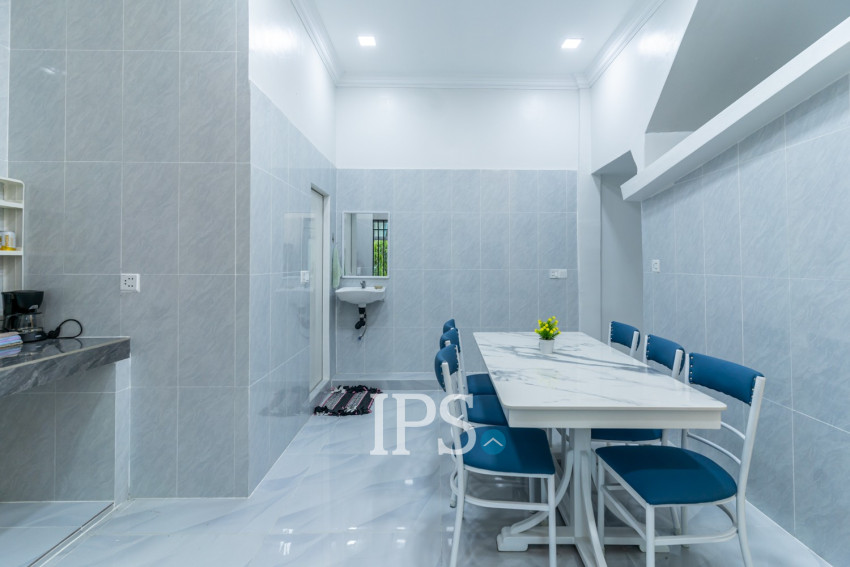 1 Bedroom Apartment For Rent - Tuek Thla, Phnom Penh