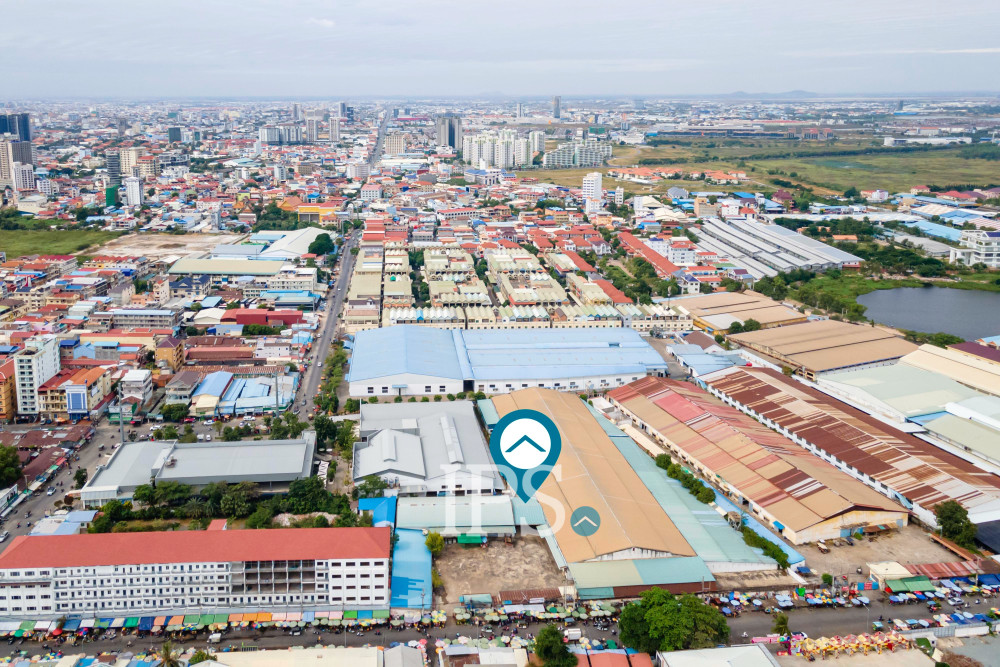 9,500 Sqm Commercial Warehouse For Rent - Toul Sangke 1, Phnom Penh - Image 3 9,500 Sqm Commercial Warehouse For Rent - Toul Sangke 1, Phnom Penh - Image 3