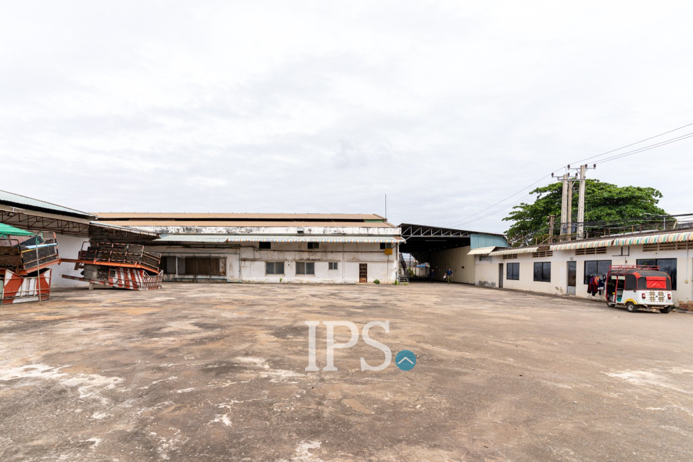 9,500 Sqm Commercial Warehouse For Rent - Toul Sangke 1, Phnom Penh - Image 7 9,500 Sqm Commercial Warehouse For Rent - Toul Sangke 1, Phnom Penh - Image 7