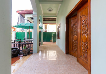 4 Bedroom House For Rent - Slor Kram, Siem Reap thumbnail