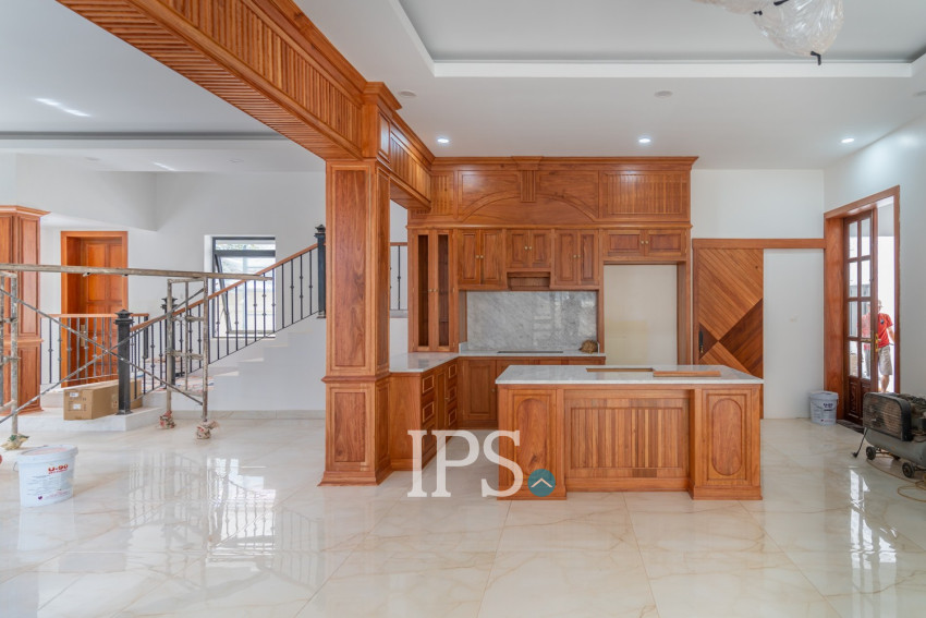 6 Bedroom  Villa  For Rent -  Chakto Mukh, Phnom Penh