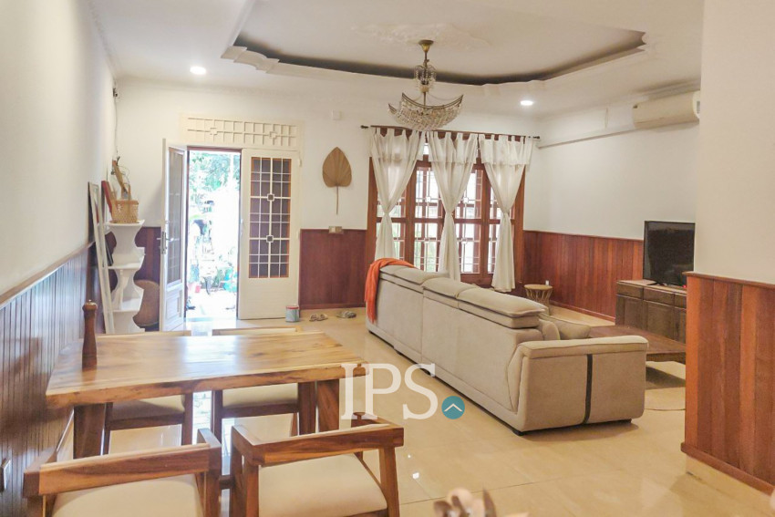 4 Bedroom Link House For Rent - Borey Chip Mong Sensok, Phnom Penh