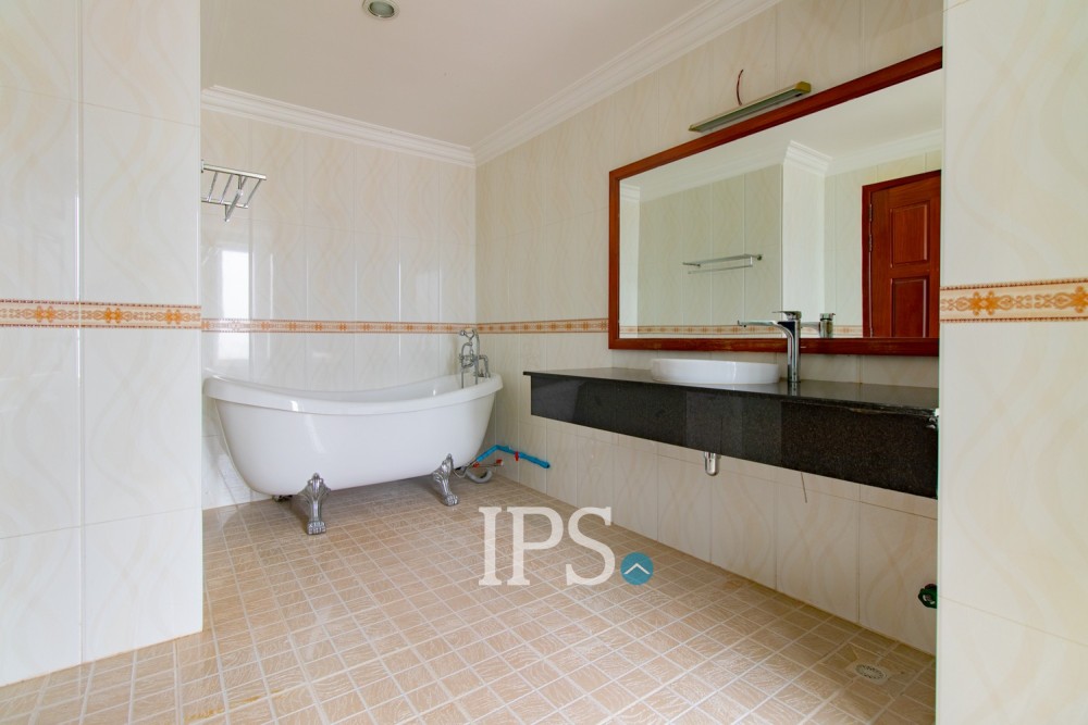 2 Bedroom Apartment For Rent - Sala Kamreuk, Siem Reap - Image 20