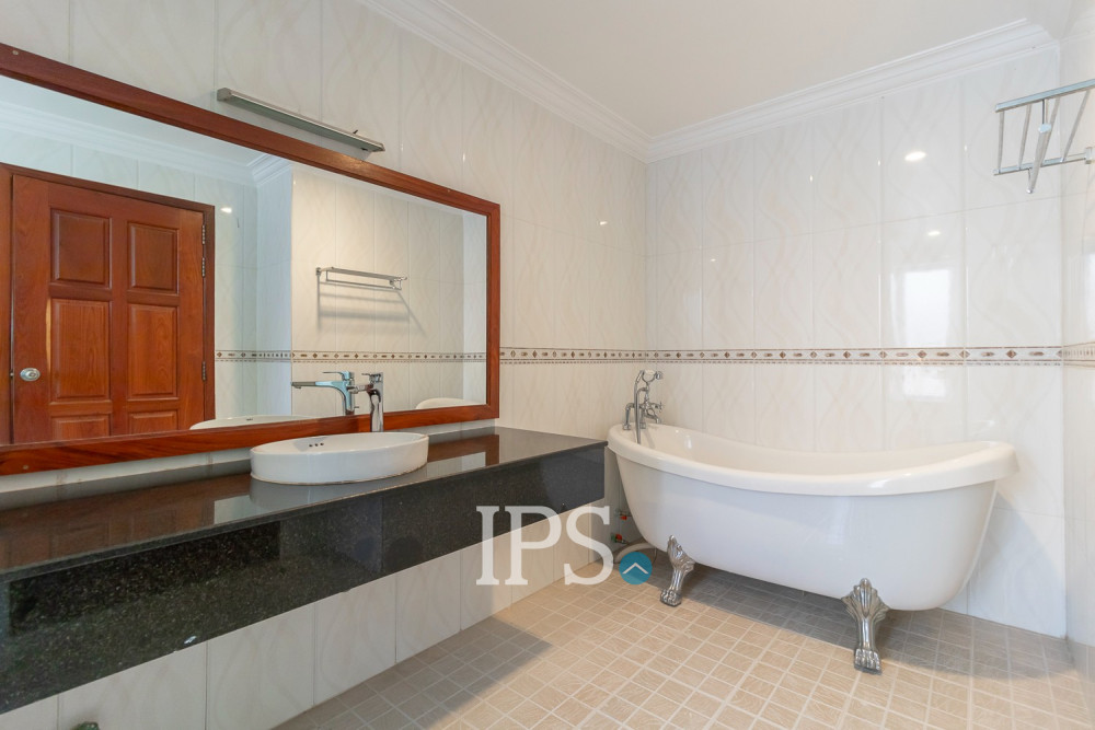 2 Bedroom Apartment For Rent - Sala Kamreuk, Siem Reap - Image 21