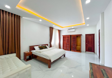 3 Bedroom Villa For Rent - Sala Kamreuk, Siem Reap thumbnail