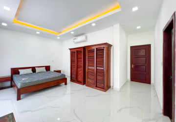 3 Bedroom Villa For Rent - Sala Kamreuk, Siem Reap thumbnail