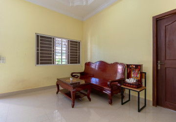 2 Bedroom House For Rent - Slor Kram, Siem Reap thumbnail