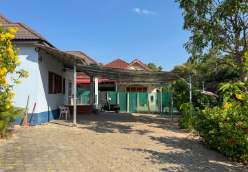 2 Bedroom House For Rent - Slor Kram, Siem Reap thumbnail