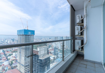 37th Floor 2 Bedroom Condo For Sale - J Tower 2, BKK1, Phnom Penh thumbnail