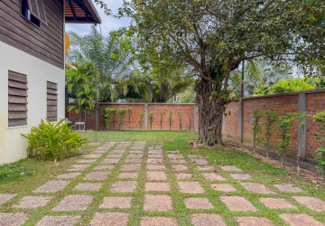 3 Bedroom Villa For Rent - Svay Dangkum, Siem Reap thumbnail