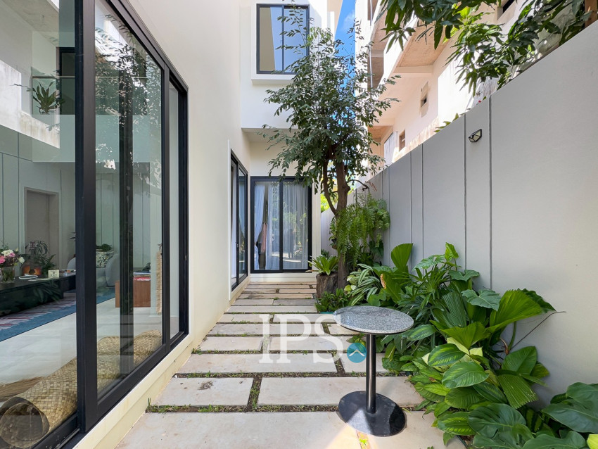 5 Bedroom Villa For Rent - Svay Dangkum, Siem Reap