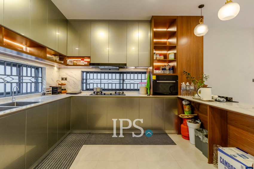 ផ្ទះវីឡា 2 បន្ទប់គេង សម្រាប់ជួល- សង្កាត់ស្វាយដង្គុំ, ក្រុងសៀមរាប