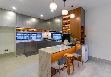 5 Bedroom Villa For Rent - Svay Dangkum, Siem Reap thumbnail