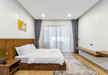 5 Bedroom Villa For Rent - Svay Dangkum, Siem Reap thumbnail