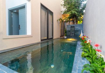 5 Bedroom Villa For Rent - Svay Dangkum, Siem Reap thumbnail