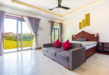 6 Bedroom Villa For Rent - Svay Dangkum, Siem Reap thumbnail