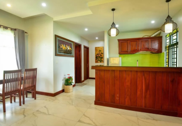 6 Bedroom Villa For Rent - Svay Dangkum, Siem Reap thumbnail