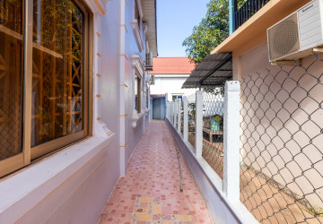 4 Bedroom House For Rent - Slor Kram, Siem Reap thumbnail