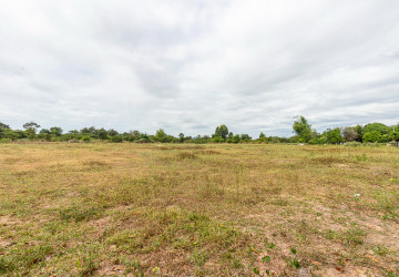 12,037 Sqm Land For Sale - Ballangk, Prasat Bakong, Siem Reap thumbnail