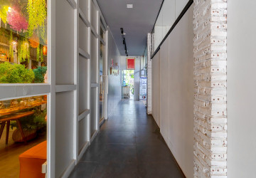 33 Sqm Office Space For Rent  - Sala Kamreuk, Siem Reap thumbnail