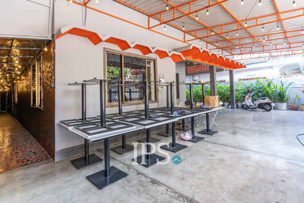 305 Sqm Commercial Villa For Rent - Boeung Trabek, Phnom Penh - Image 24