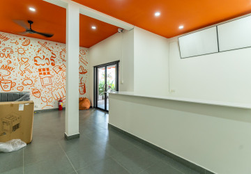 305 Sqm Commercial Villa For Rent - Boeung Trabek, Phnom Penh thumbnail