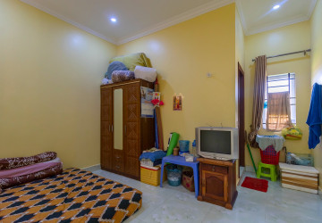 5 Bedroom House For Sale - Sangkat Siem Reap, Siem Reap thumbnail