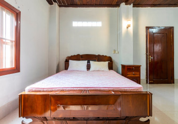 1 Bedroom Apartment For Rent - Sala Kamruek, Siem Reap thumbnail