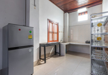 1 Bedroom Apartment For Rent - Sala Kamruek, Siem Reap thumbnail