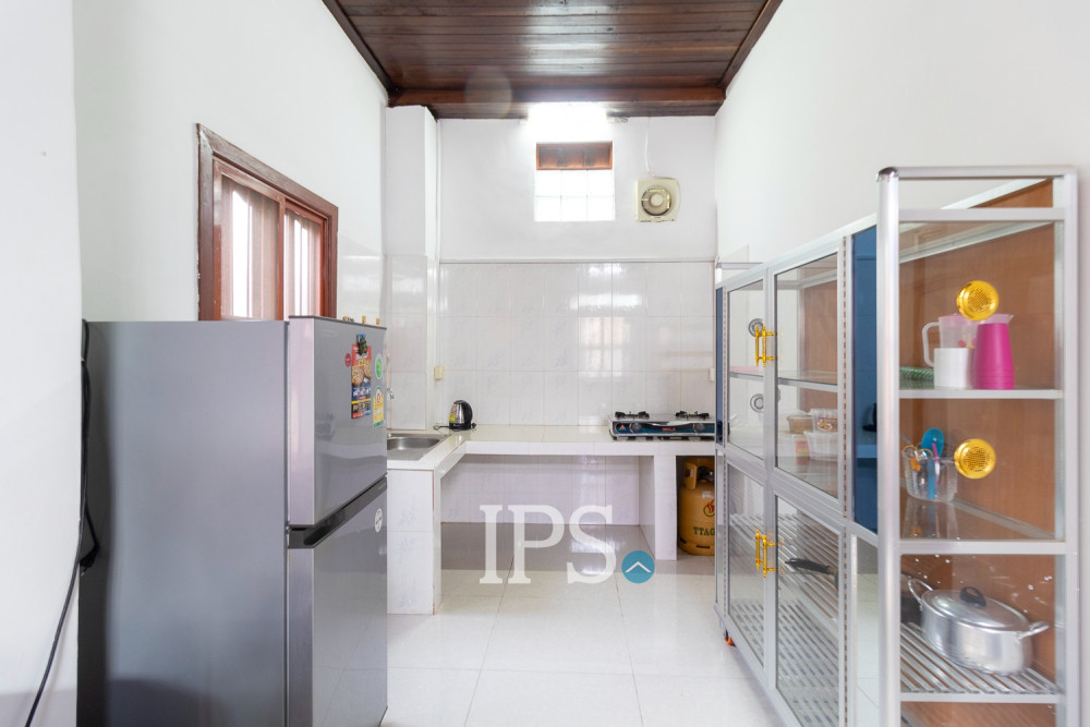 1 Bedroom Apartment For Rent - Sala Kamruek, Siem Reap - Image 3