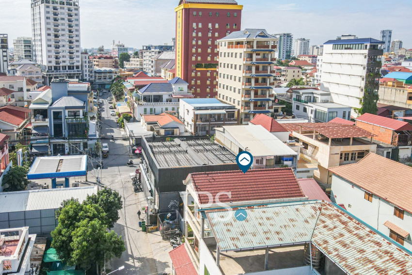 5 Bedroom Shophouse For Rent - Toul Tum Poung 1, Phnom Penh