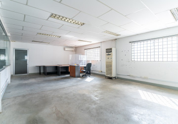 300 Sqm Office Space For Rent - Boeung Kak 2, Phnom Penh thumbnail