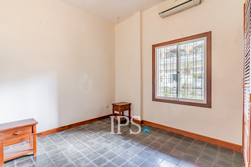 Renovated 1 Bedroom Apartment For Rent - BKK1, Phnom Penh
