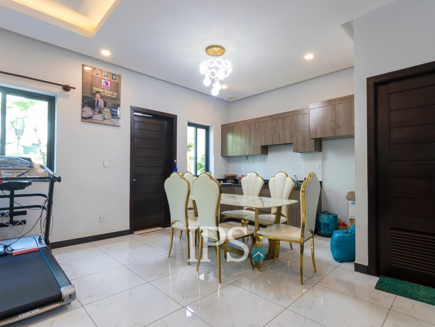 3 Bedroom Villa For Rent - Borey Tourism, Kandaek, Prasat Bakong, Siem Reap